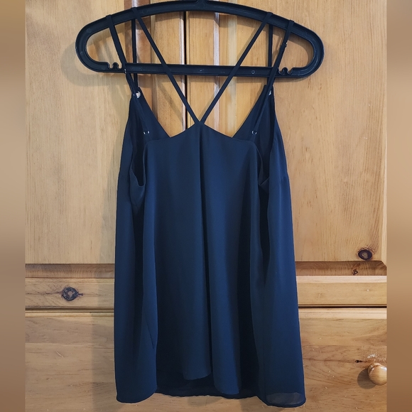 Le Chateau black tank top blouse - Picture 4 of 4